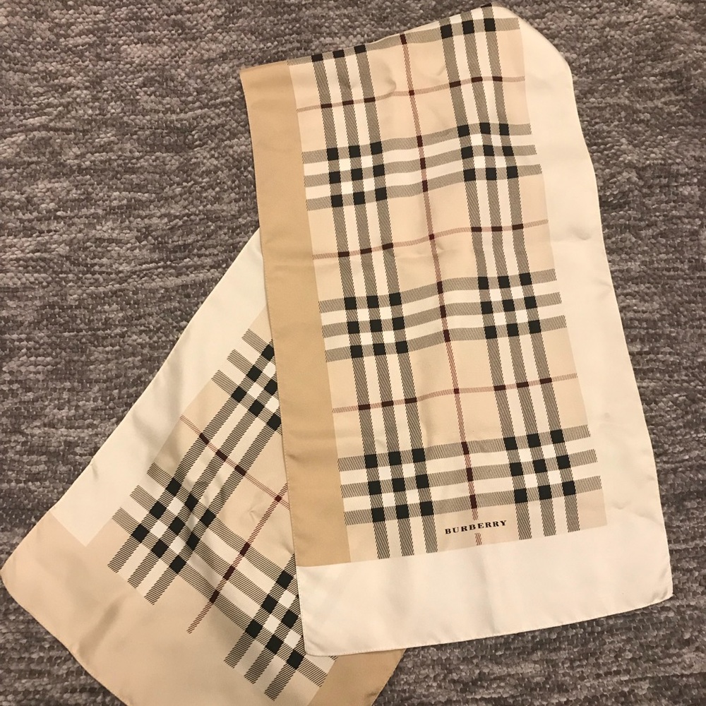 Burberry scarf